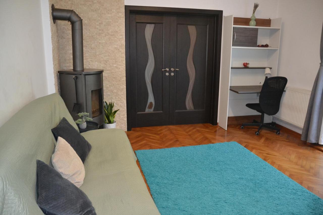 Gavri'S Relaxing Place Brasov Exterior photo